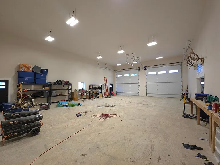 3835 Pinecreek Rd — Photo 23