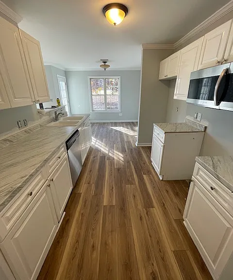 Fully renovated kitchen
