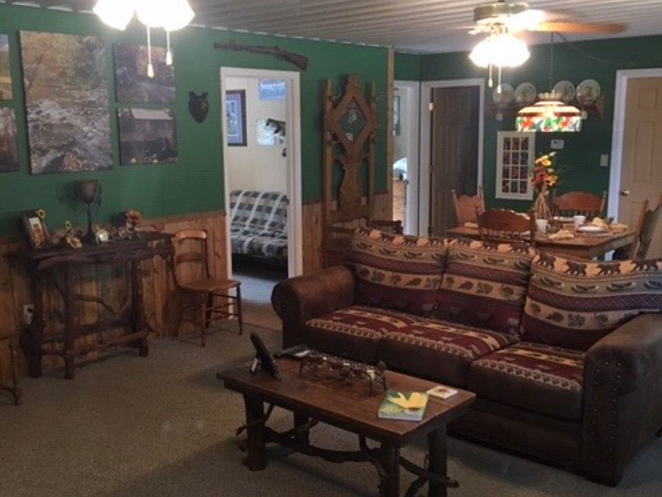 Cabin PLUS 214 acres