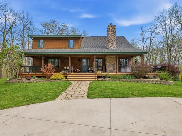W1708 W Iowa ROAD, Iron Ridge, WI 53035