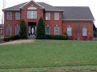 6243 Perrin Dr, Crestwood, KY 40014
