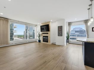 10136 104th St NW #2801, Edmonton, AB T5J0B5