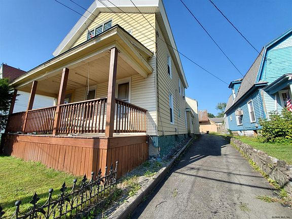 2nd image of 19 West St