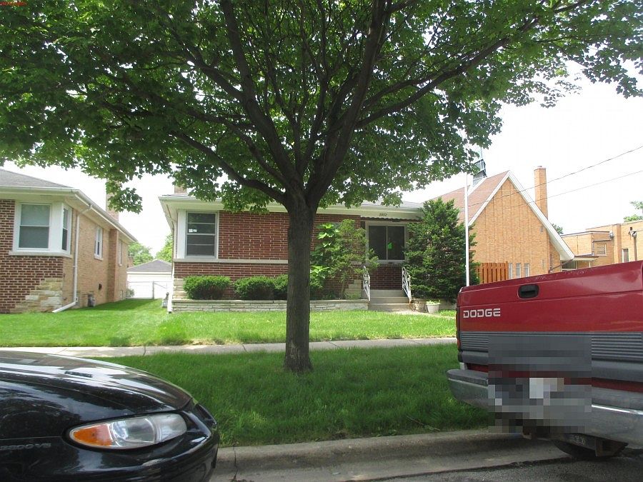 1st image of 2932 N Emerson St