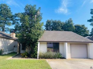 217 Atrium Ct, Warner Robins, GA 31088