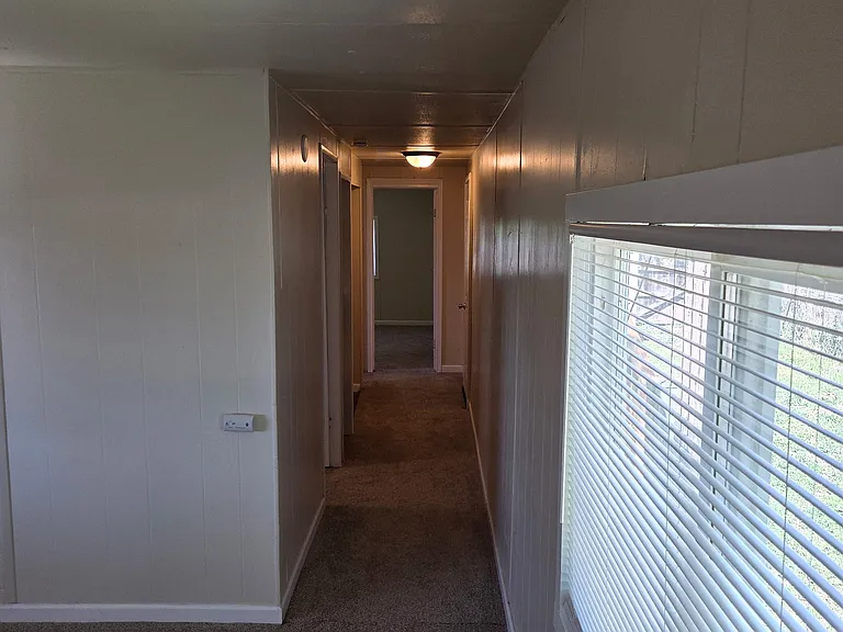 519 W Burgen St — Photo 6