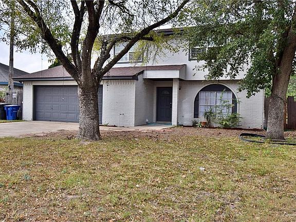 3rd image of 120 W Daffodil Ave