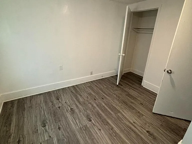 Unit Photo