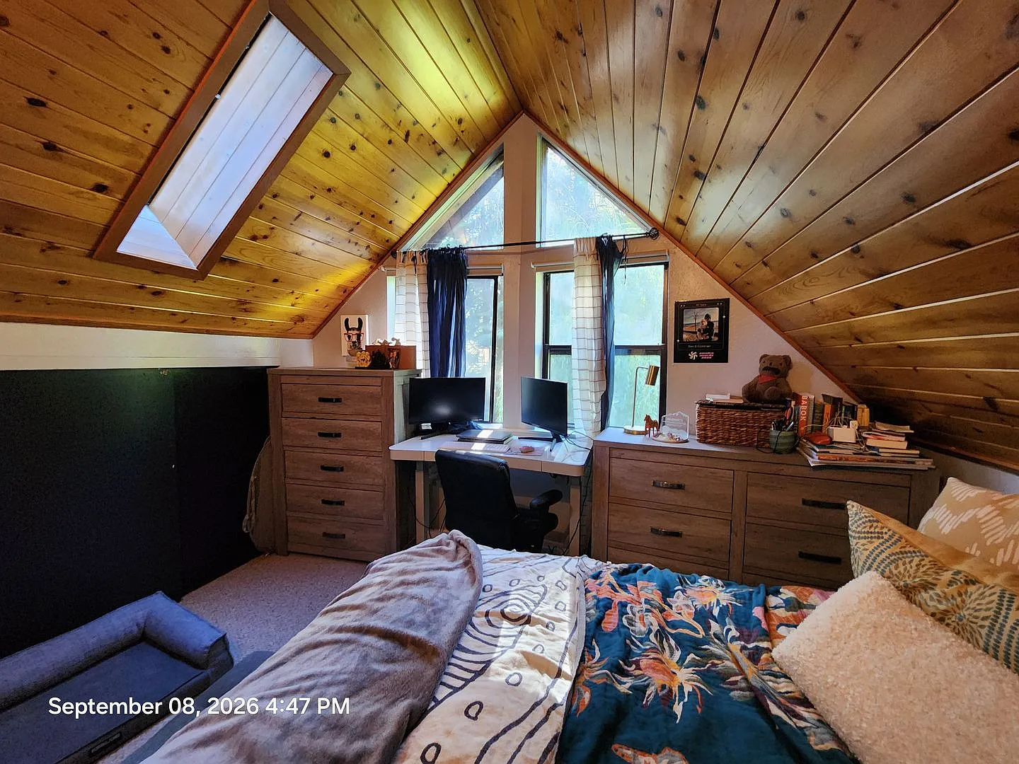 Long Term Rental: Cute Cabin With Garage, On Golf Course — Photo 4