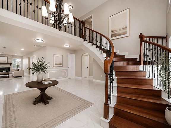 4th image of 7510 Millbrae Ln