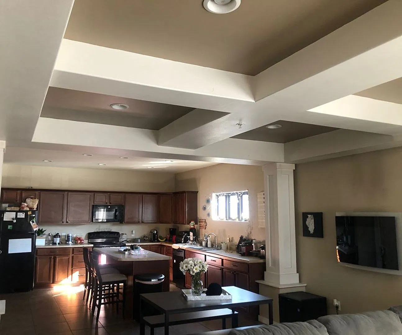 803 E Jefferson St — Photo 1