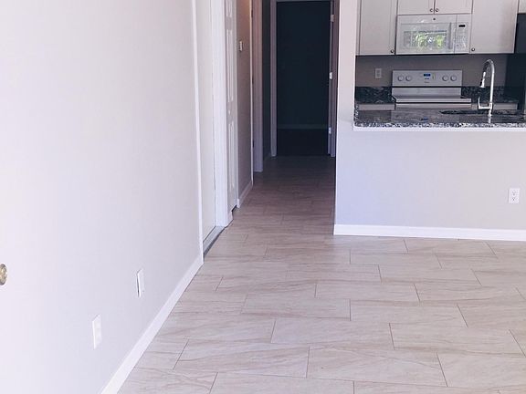 5th image of 2733 Alabaster Ct