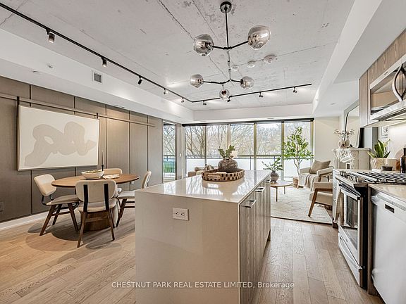 4th image of 630 Kingston Rd #201