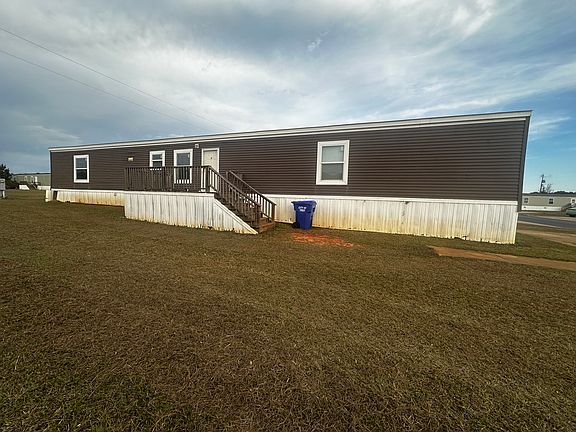 2nd image of 1183 Hunters Mountain Pkwy