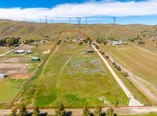 5605 Elizabeth Lake Rd, Leona Valley, CA 93551