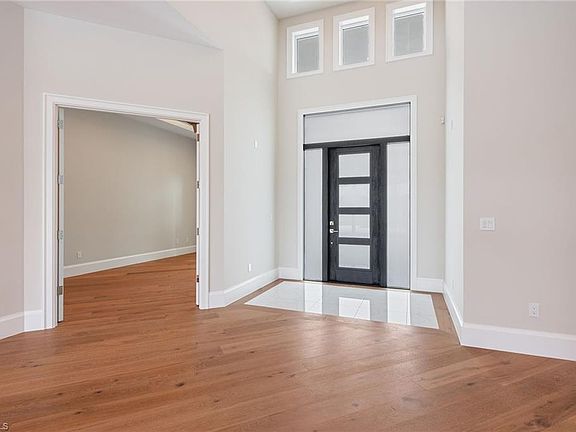 2nd image of 9905 Montiano DR