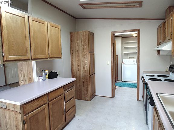4th image of 17401 SE 39th St Unit 130