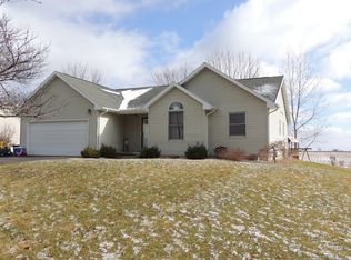 502 N Elm St, Franklin Grove, IL 61031