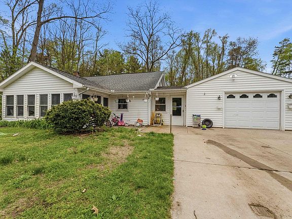 2nd image of 26281 Stroup St