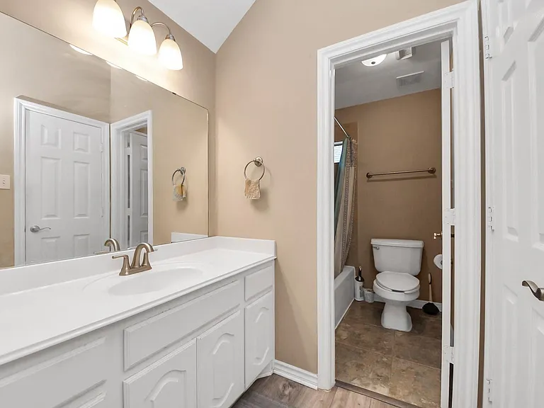 706 River Delta Ln — Photo 39