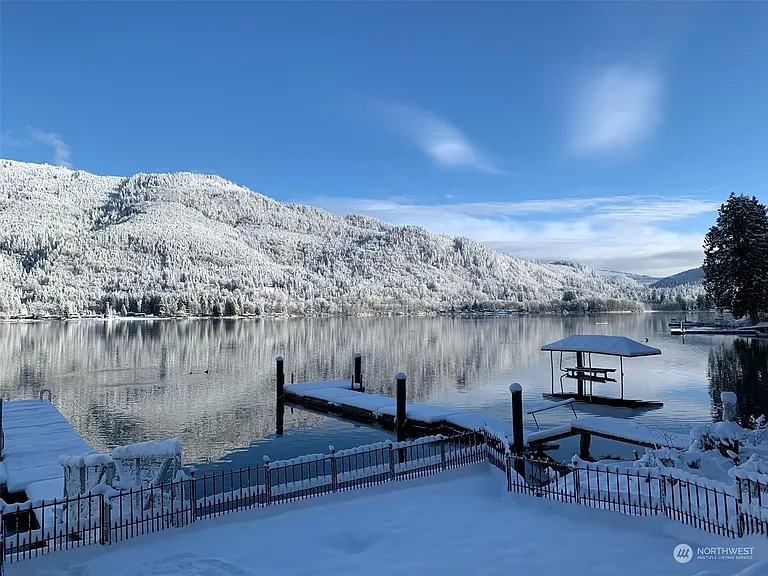 518 W Lake Samish Dr — Photo 11