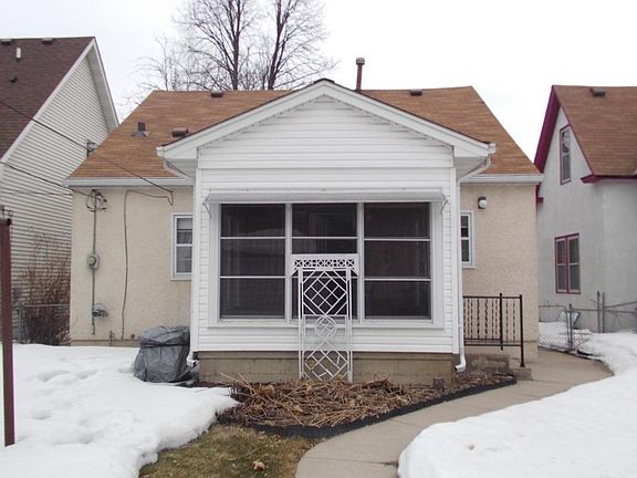 3rd image of 2327 Thomas Ave N