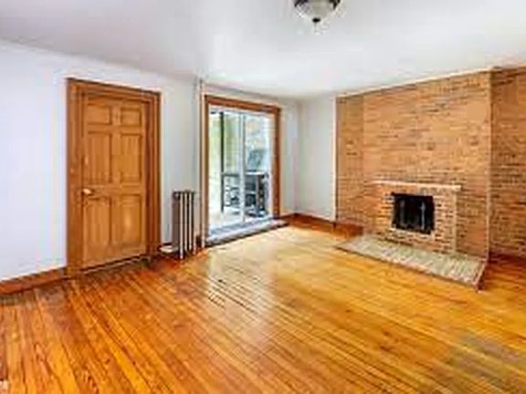 2nd image of 517 2nd St