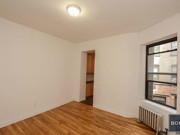 5th image of 326 E 91st St #16