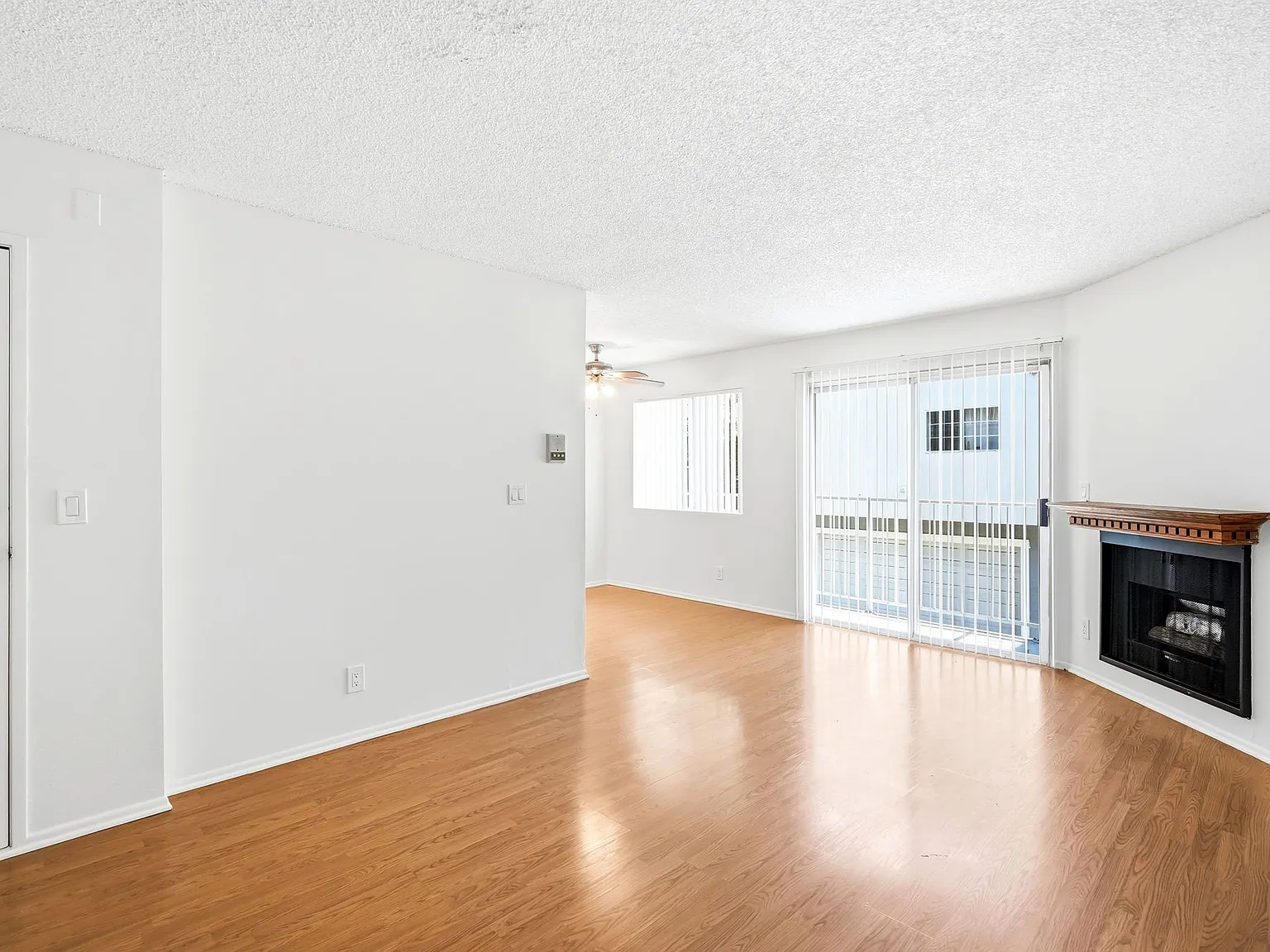 1 bed, 550 sqft, $1,895 — Photo 4