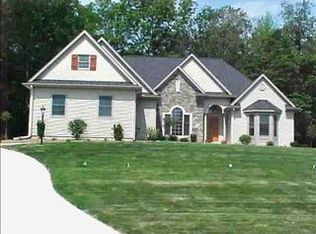 1741 S Meadow Dr, Warsaw, IN 46580