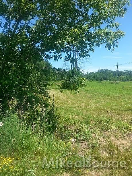 1st image of 2768 Keewahdin Dr