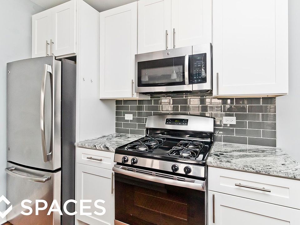 1st image of 1321 W Carmen Ave APT 3F