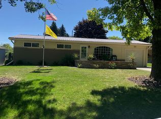 503 Radliff Rd, Bloomington, IL 61701