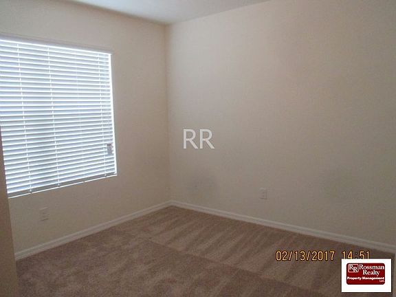 2nd image of 918 SW 31st St
