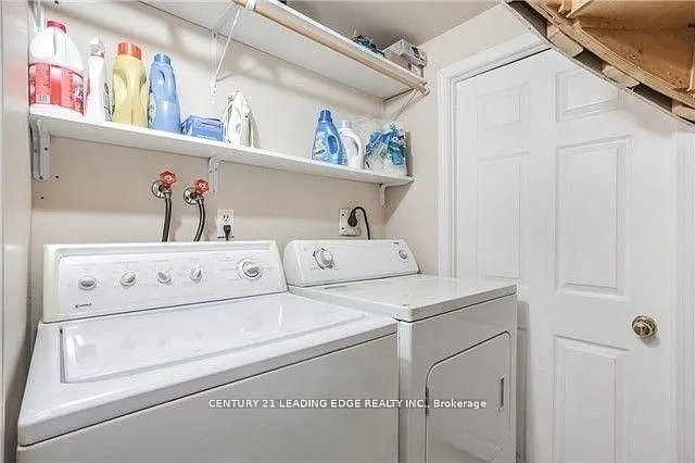 298 Hoover Dr — Photo 8