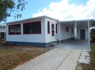856 Pecan Cir, Barefoot Bay, FL 32976