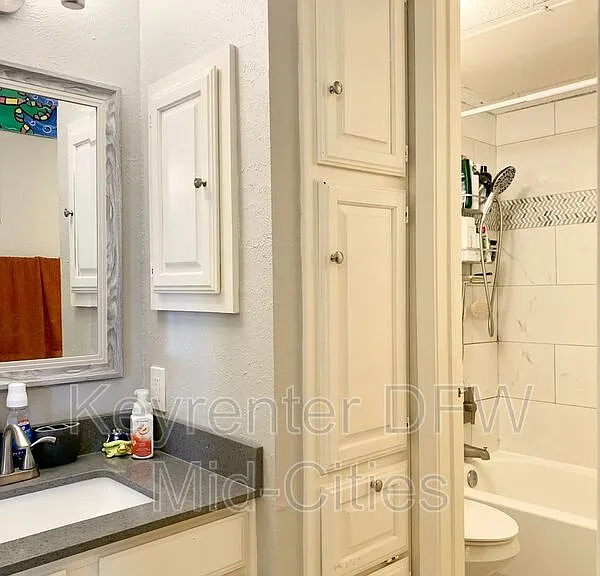 2623 Piedras Dr — Photo 11