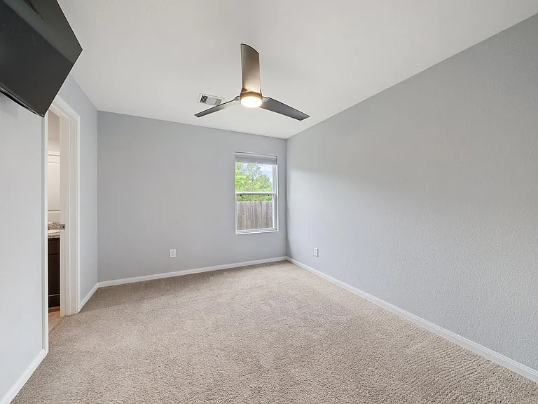 17038 Marie Village Dr — Photo 16
