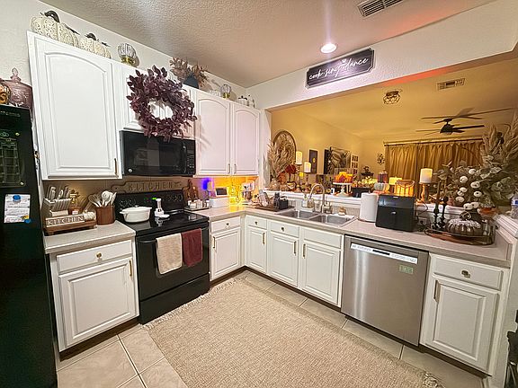 3rd image of 5080 Hawkstone Dr