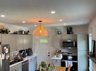 62 Delawanda Dr APT 2, Worcester, MA 01603