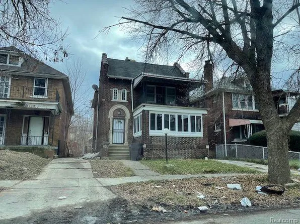2447 Calvert St, Detroit, MI 48206