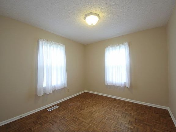 5th image of 1221 S Worth Ave