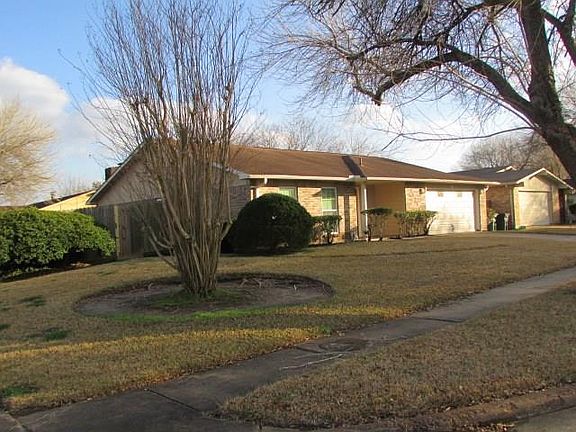 2nd image of 15711 Danford Dr