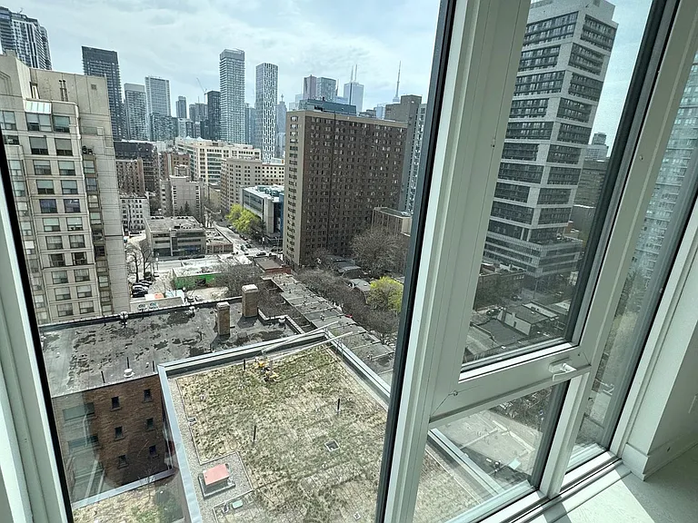 308 Jarvis St #1612 — Photo 15