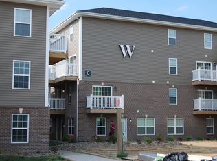 2489 1st Ave APT B111, Huntington, WV 25703