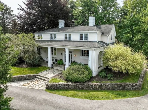 8960 Avery Rd, Broadview Heights, OH 44147