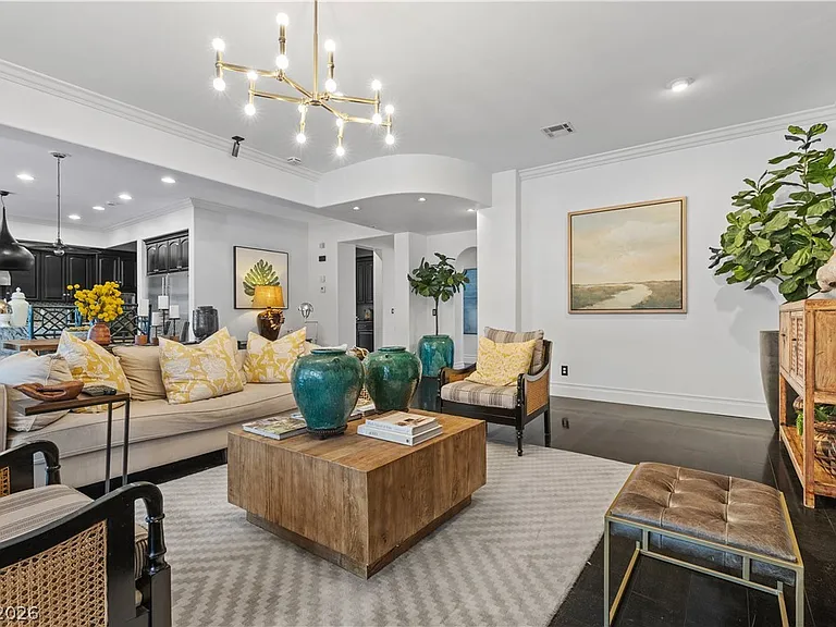 10212 Stone Briar Ct — Photo 32