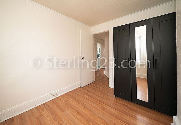 4th image of 21-68 28th St #3B