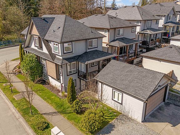 4th image of 10310 240th St