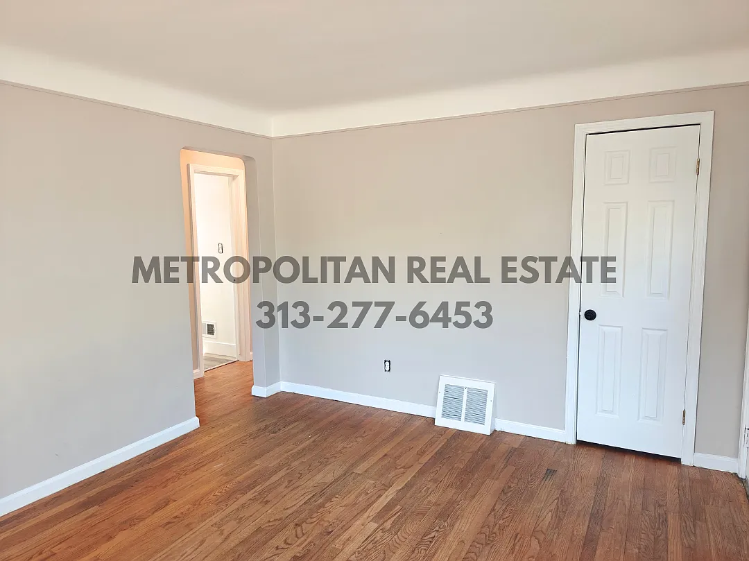 3 bed, 860 sqft, $1,600 — Photo 4